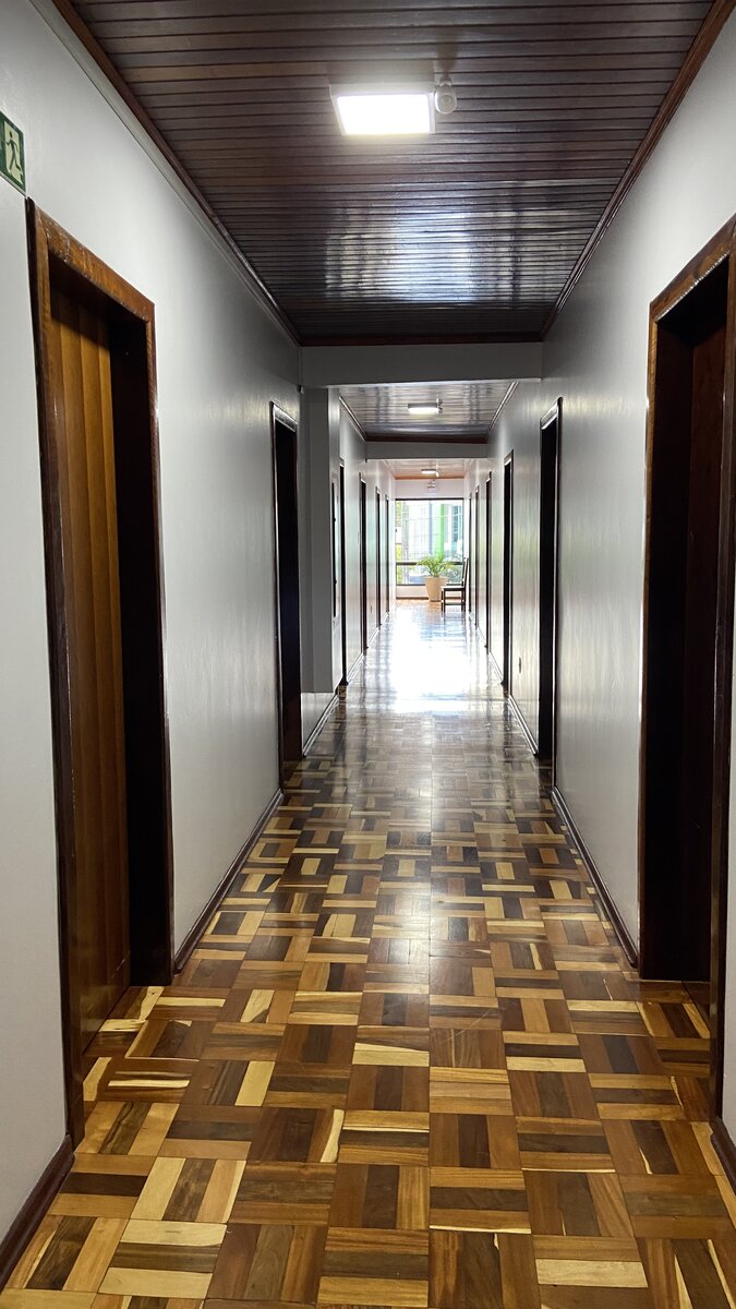 Corredor Hotel Avenida Pranchita PR